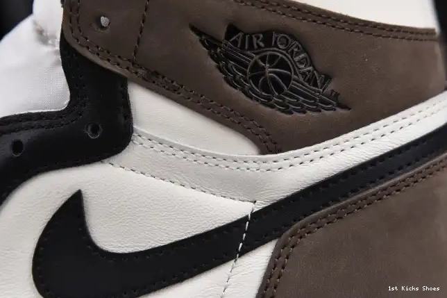 1st Kicks 555088-105 AIR RETRO MOCHA JORDAN HIGH DARK 1 0501